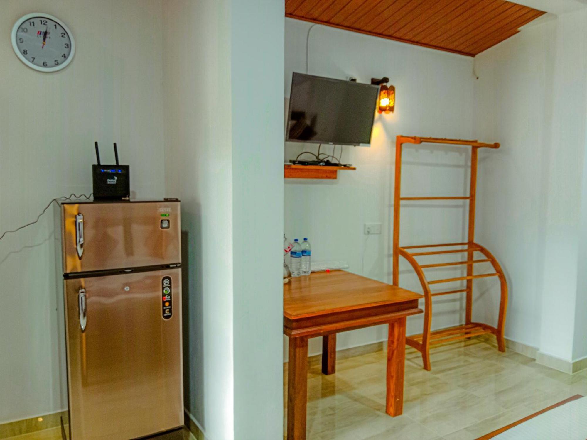 Sigiriya Peacock Homestay ภายนอก รูปภาพ